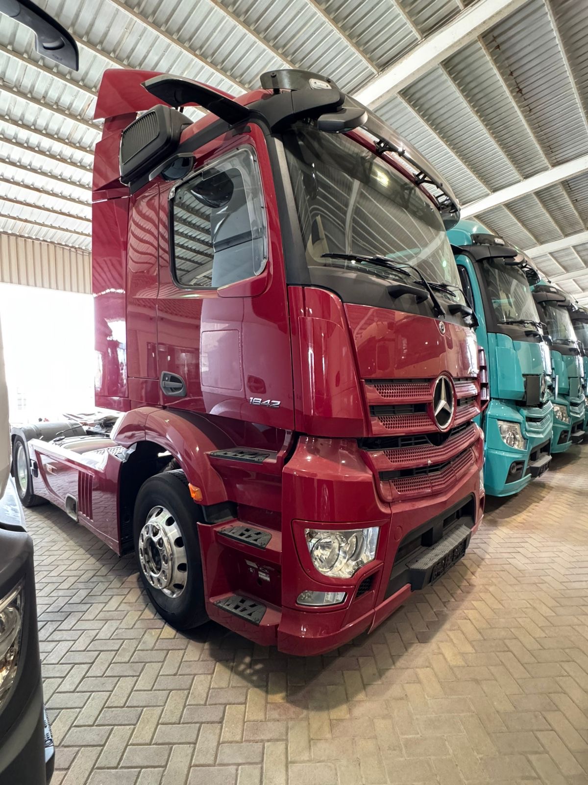 صورة Mercedes Actros 1842