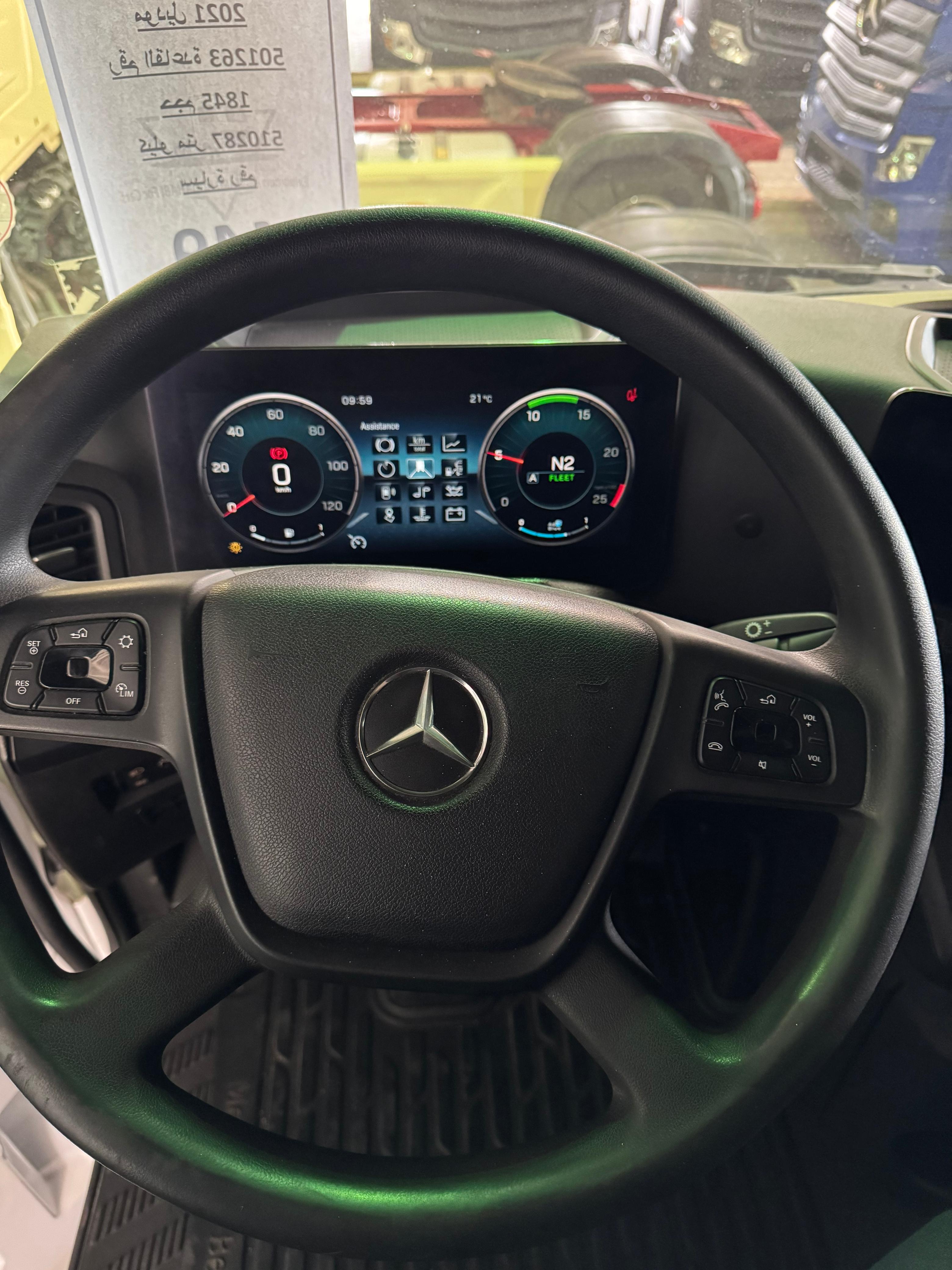 صورة Mercedes-Benz Actros1846