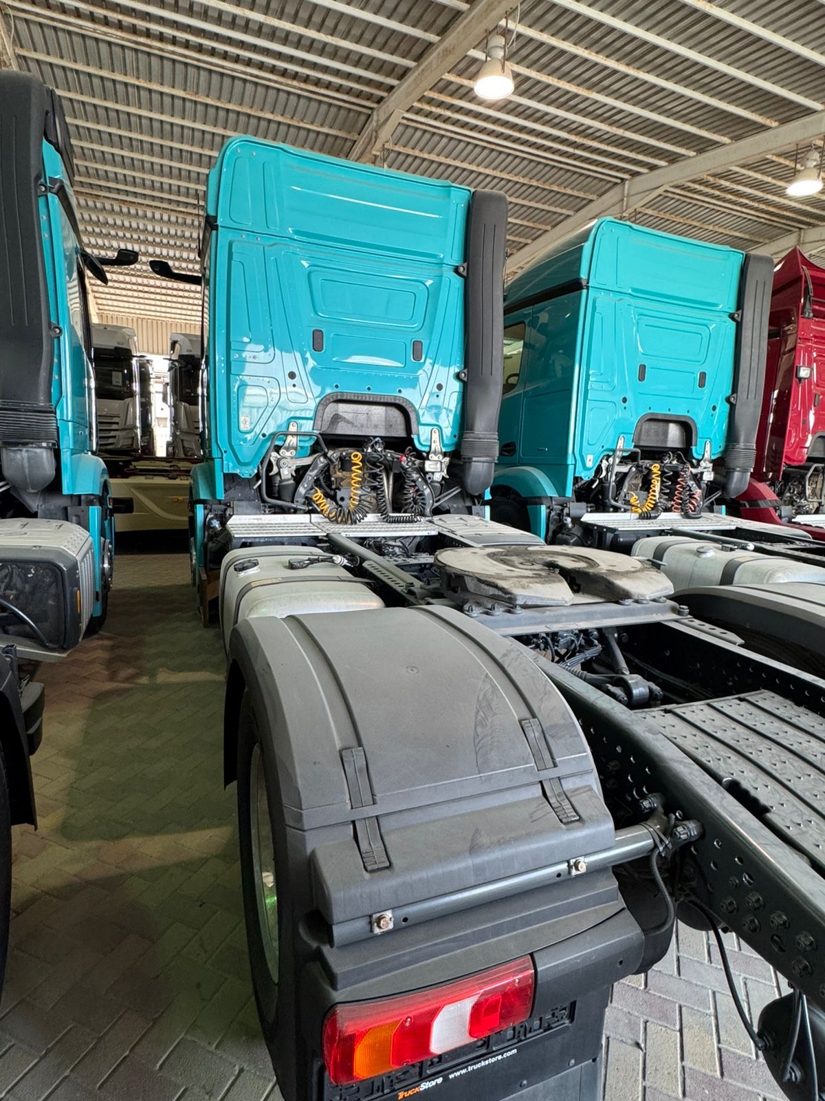 صورة Mercedes-Benz Actros1846