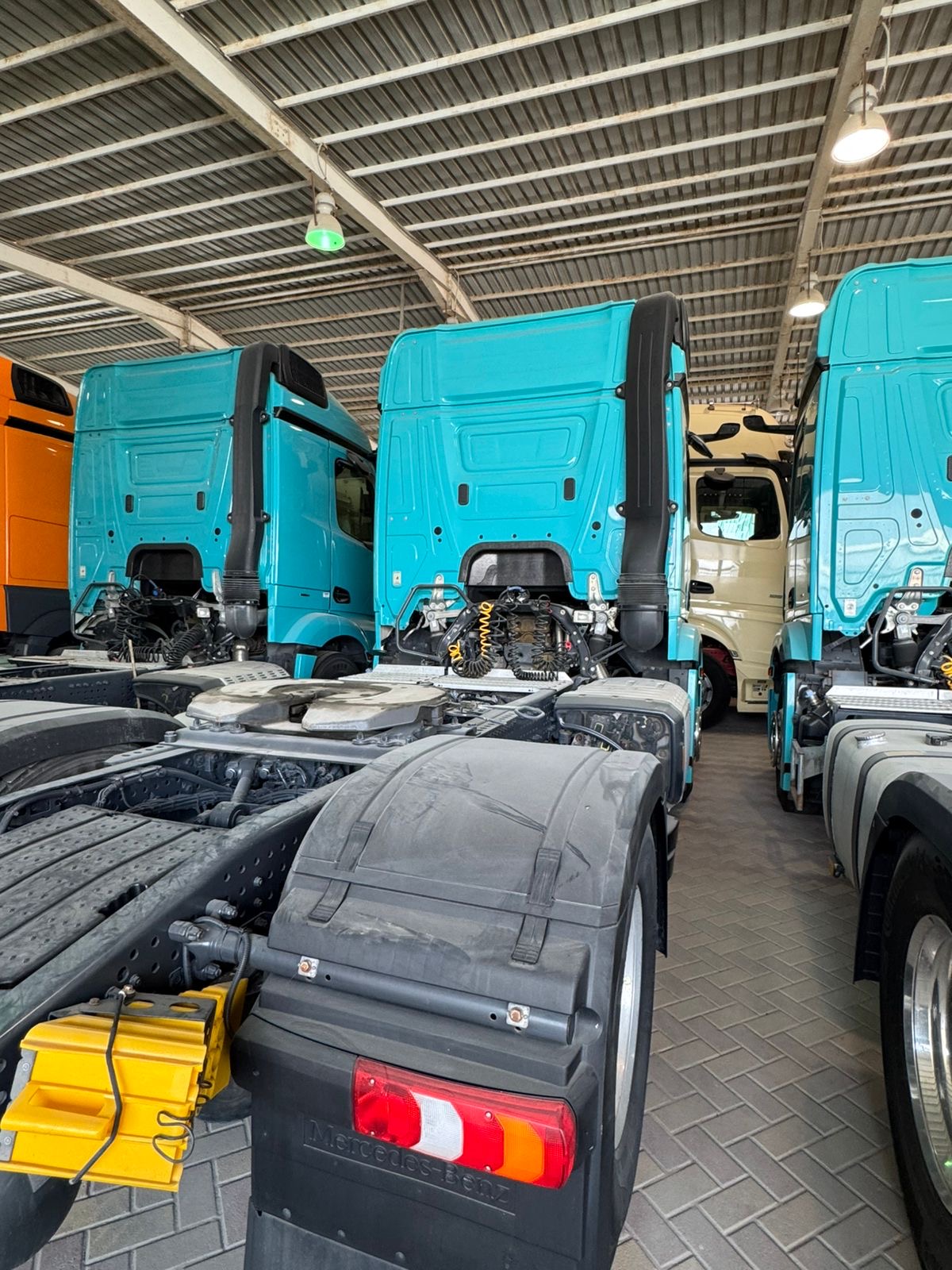 صورة Mercedes-Benz Actros1846