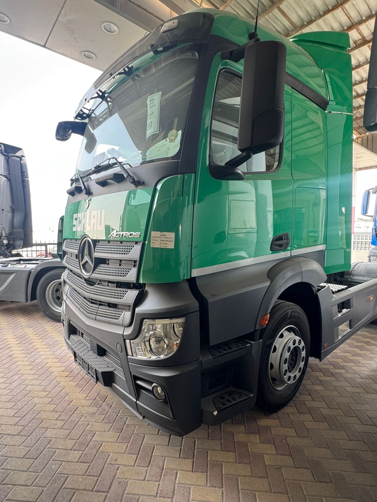 صورة Mercedes-Benz Actros1836