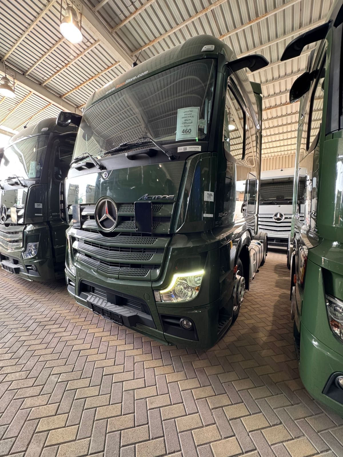 صورة Mercedes-Benz Actros 1842